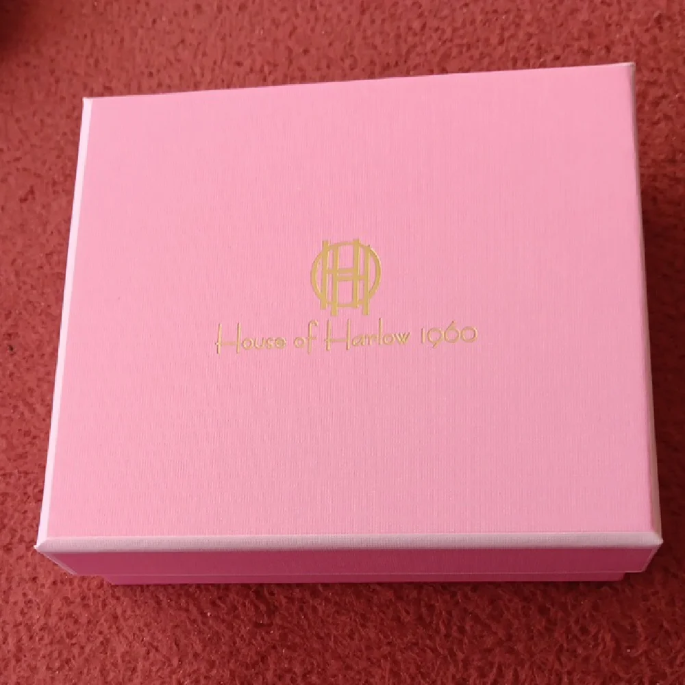 House of Harlow 1960 Gold Heart Hoop Earrings - Picture 2 of 3